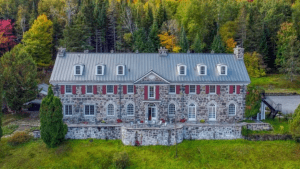 Montreal Gazette – séjour de luxe au Manoir Davis, inspiré de Sir Mortimer