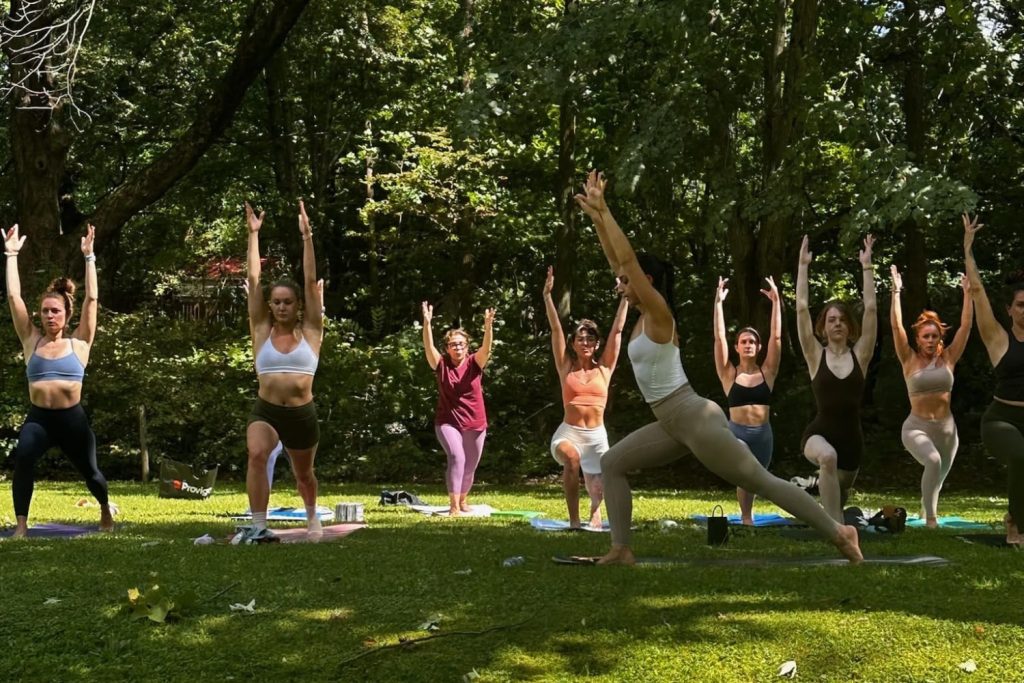 Pilates et yoga au Manoir Maplewood